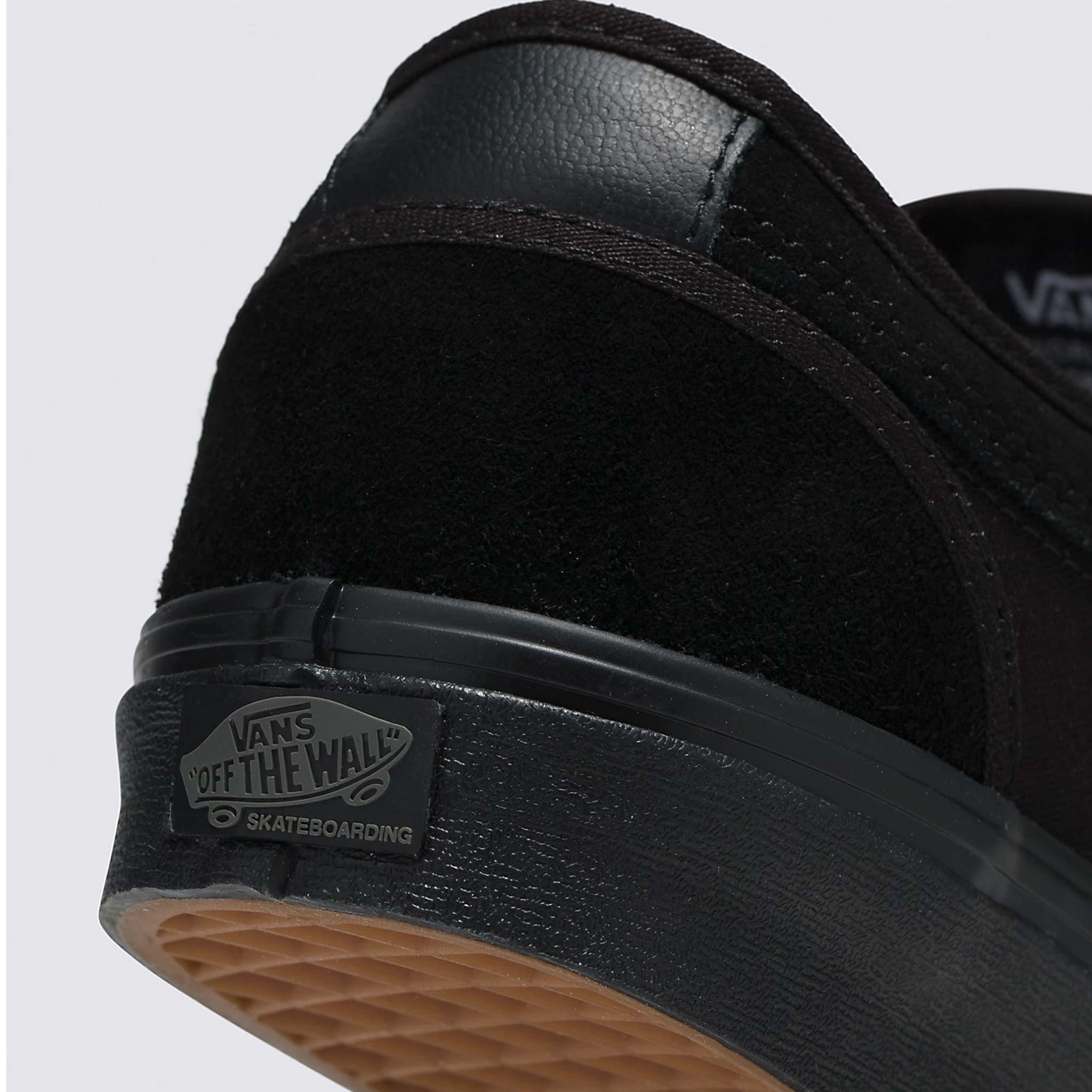 Nike chukka low best sale