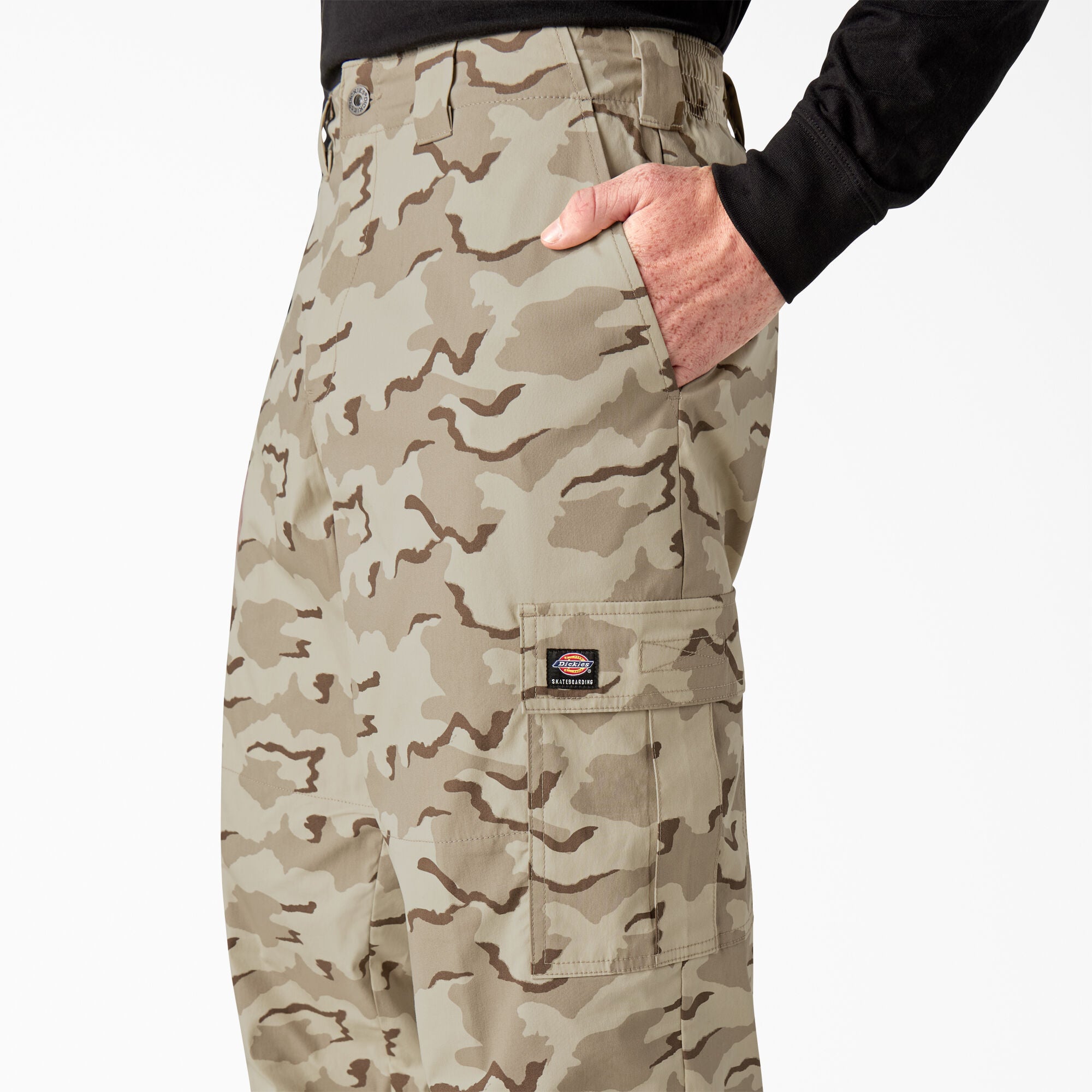 Dickies camo deals cargo shorts