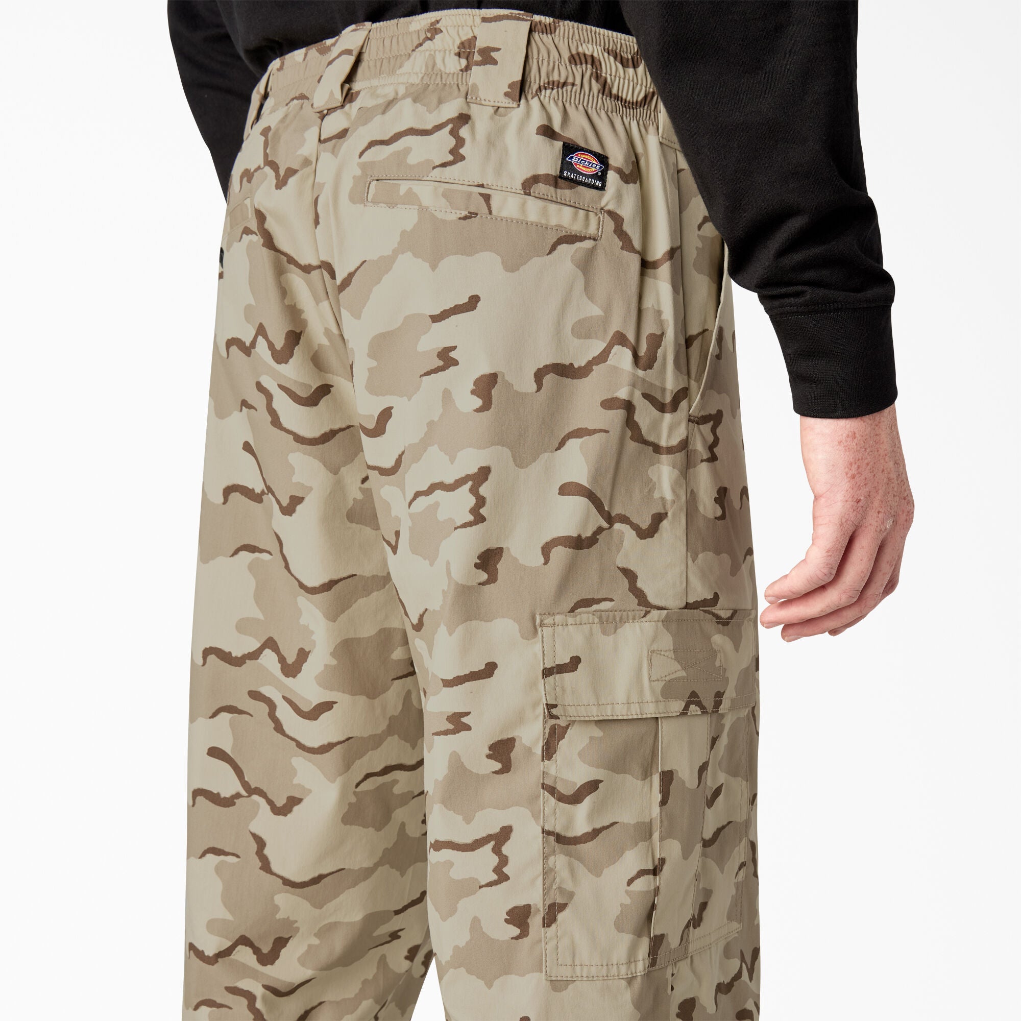 Dickies camo 2024 cargo shorts